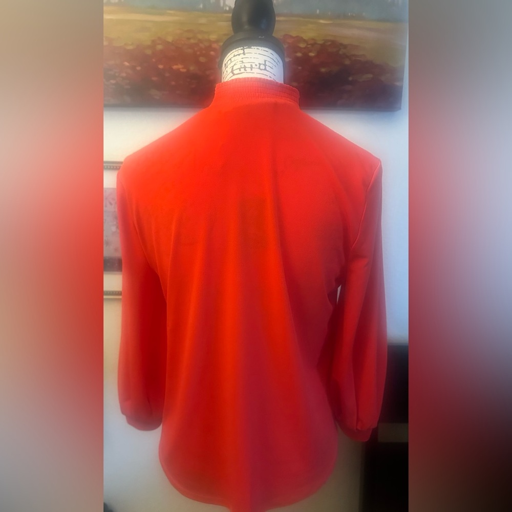 New York & Company Vibrant Red Blouse NWT - Picture 2 of 5